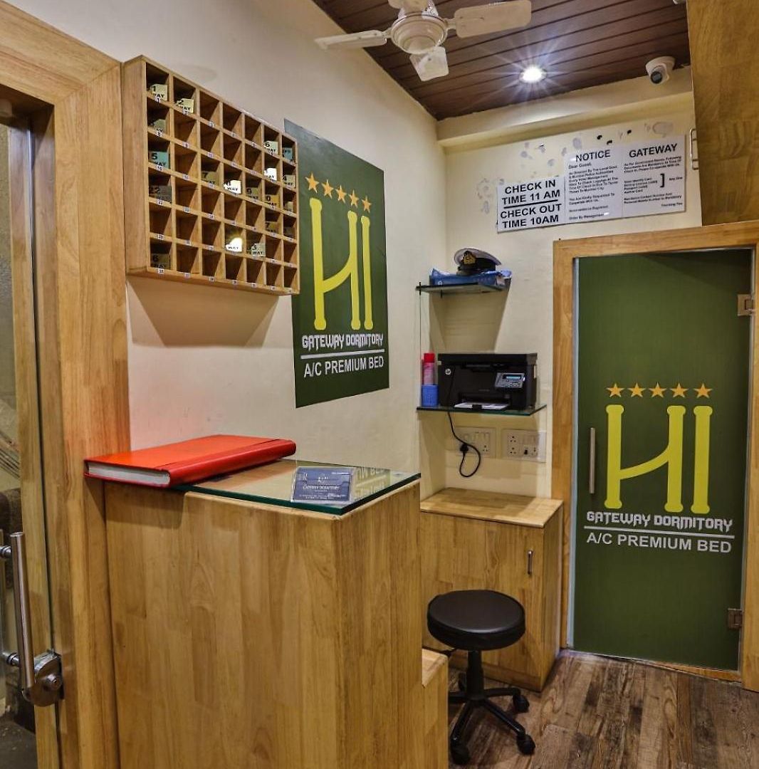 Hostel Gateway