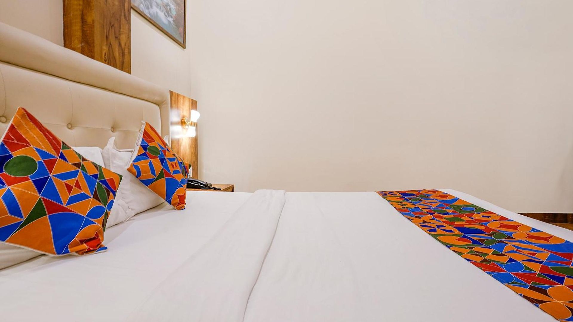 Fabhotel Grand Prime - Nr Nesco Exhibition Centre 3*