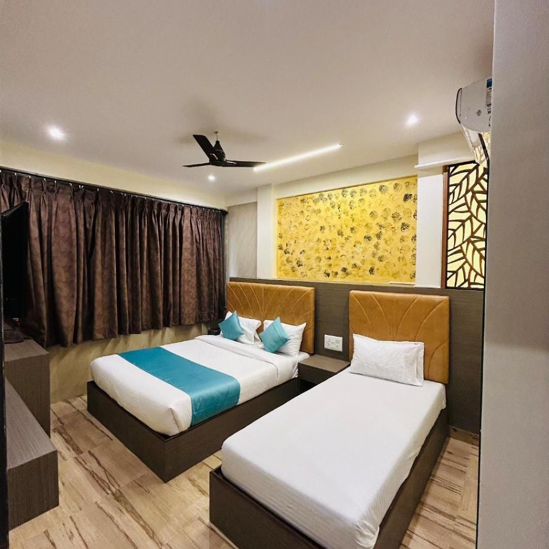 Hotel Le West Near Exhibition Center & 3*