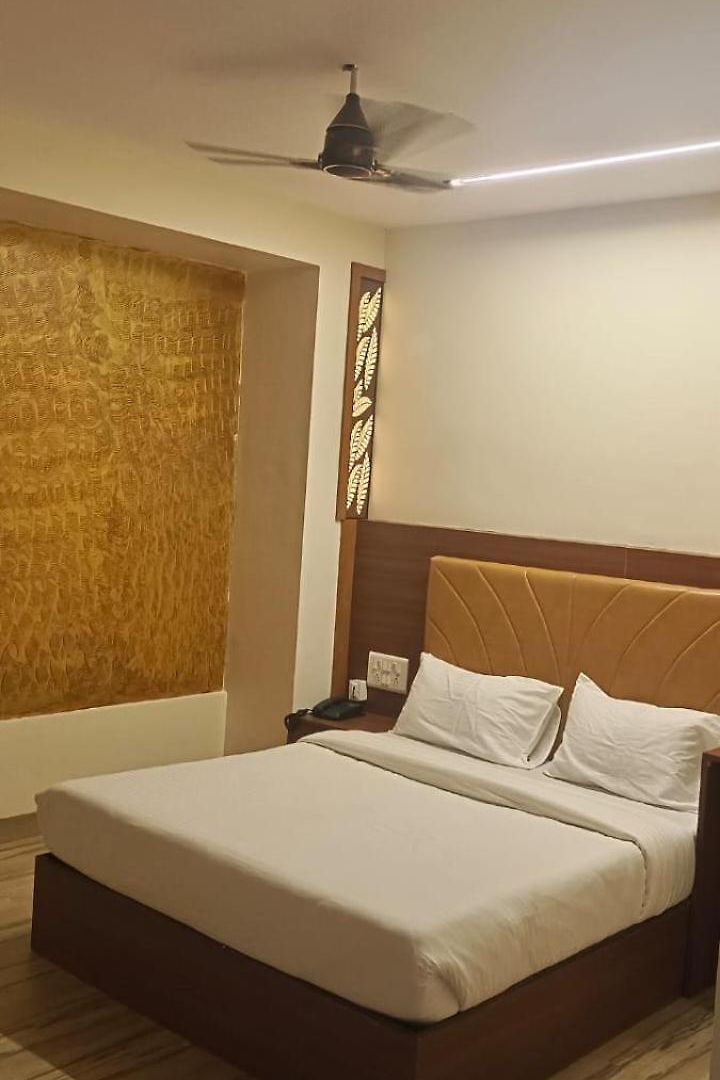 Le West Near Exhibition Center & Hotel Mumbai