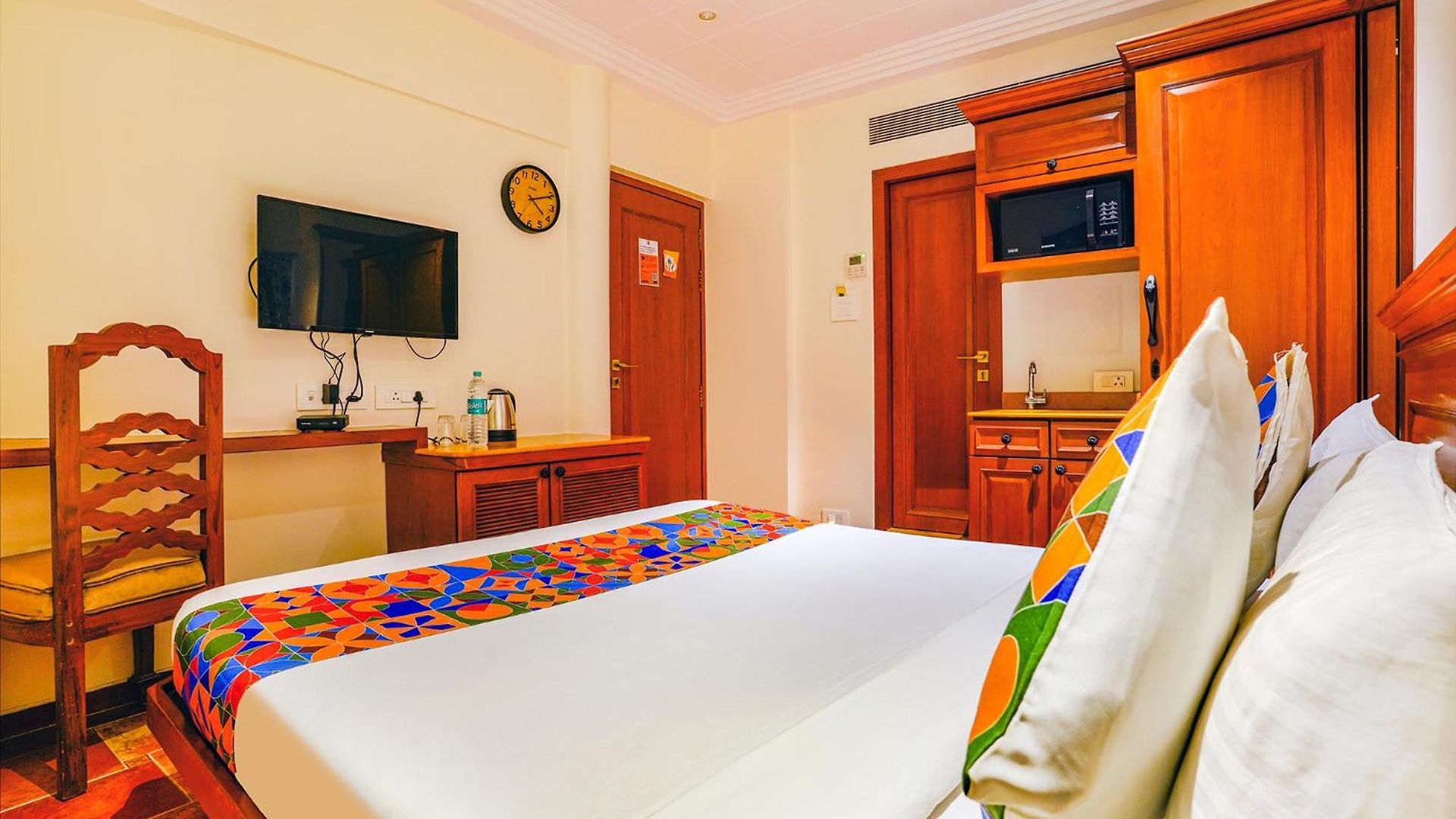 Fabhotel Supra Homes Hotel Mumbai