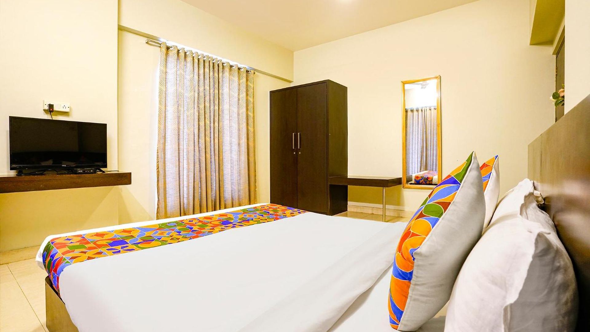 Fabhotel Corporate Bandra Mumbai