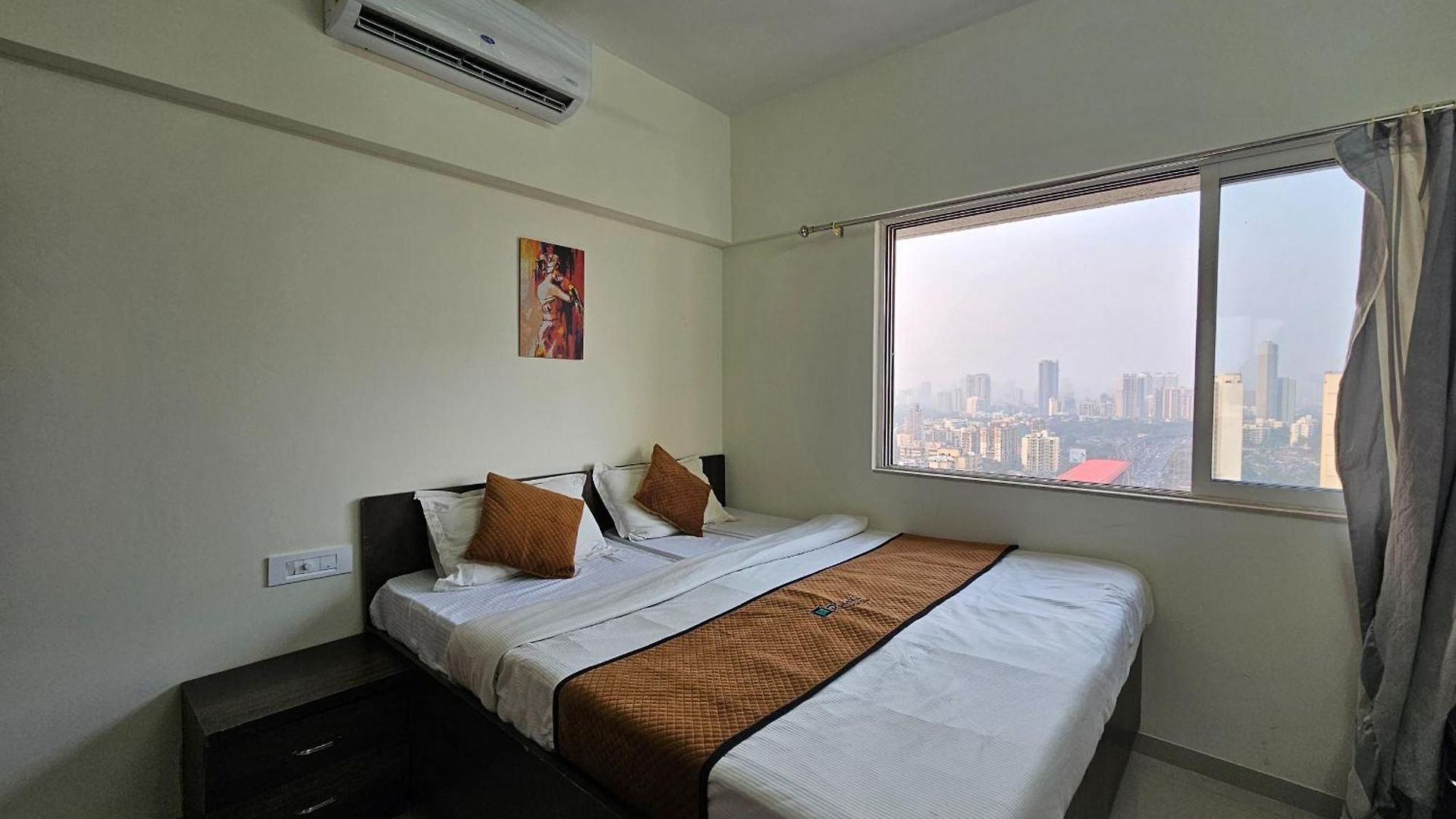 Pinaki Comfort Apartment Mumbai