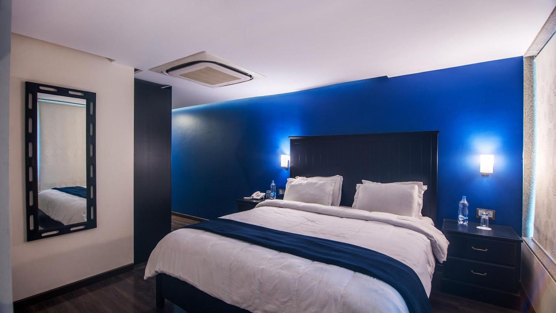 Bed & Breakfast The V Sadan Mumbai