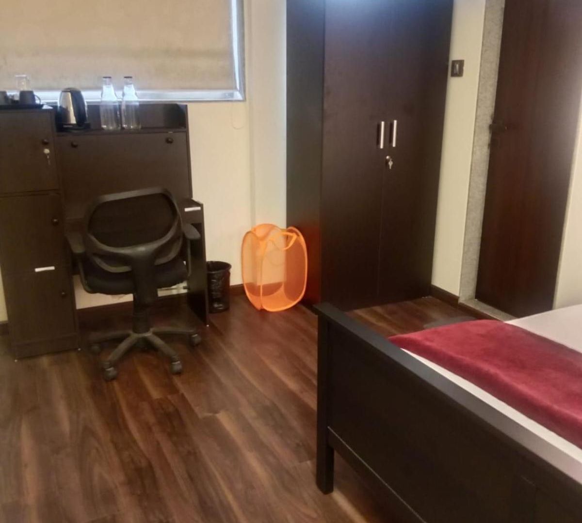 Bed & Breakfast The V Sadan