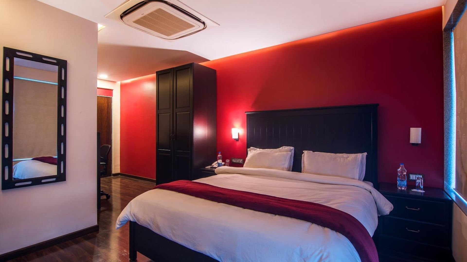 The V Sadan Bed & Breakfast