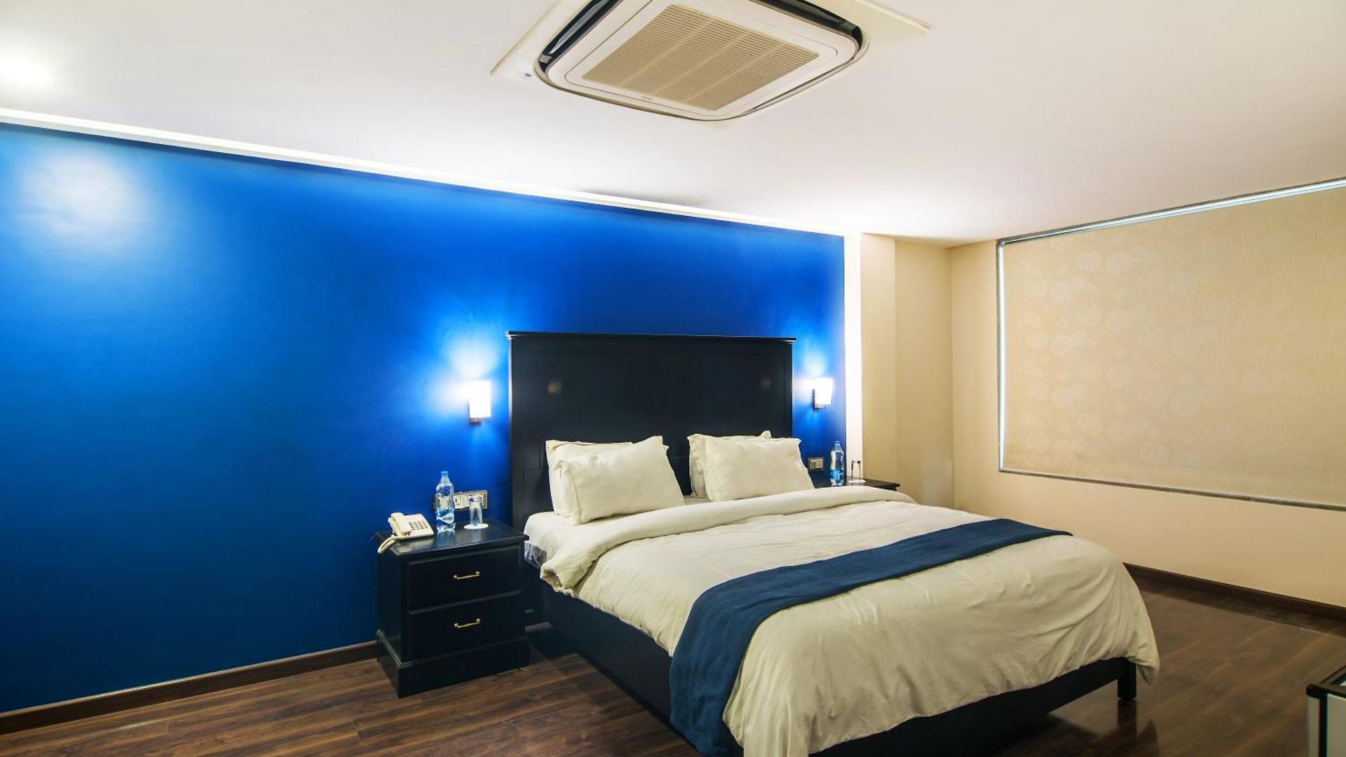Bed & Breakfast The V Sadan Mumbai