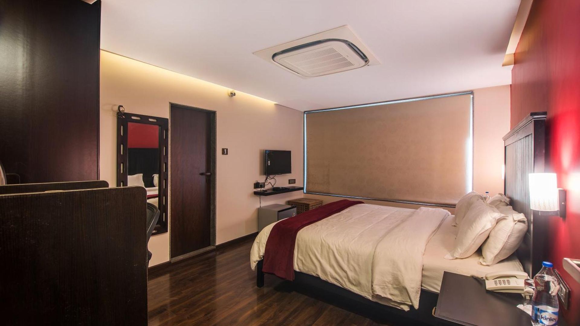 The V Sadan 4*