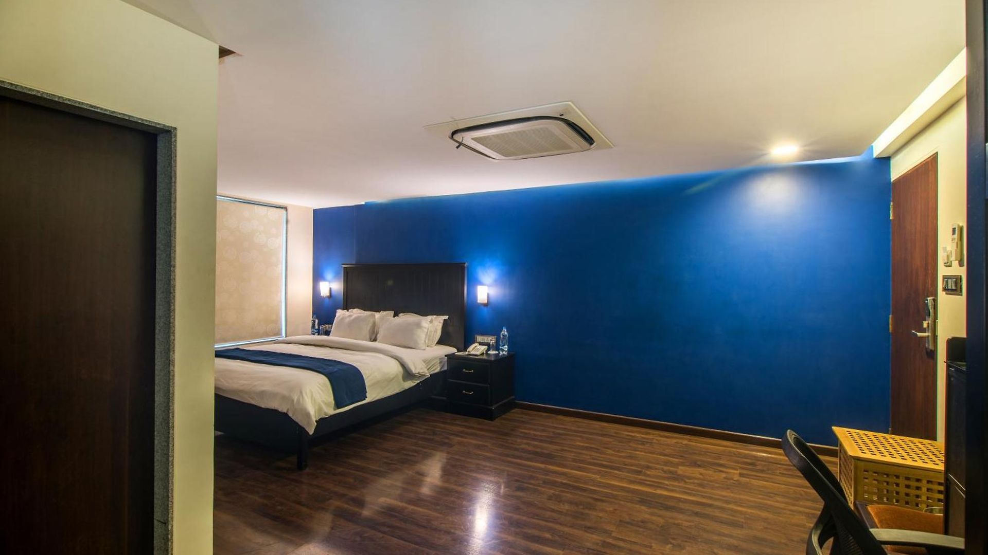 Bed & Breakfast The V Sadan Mumbai