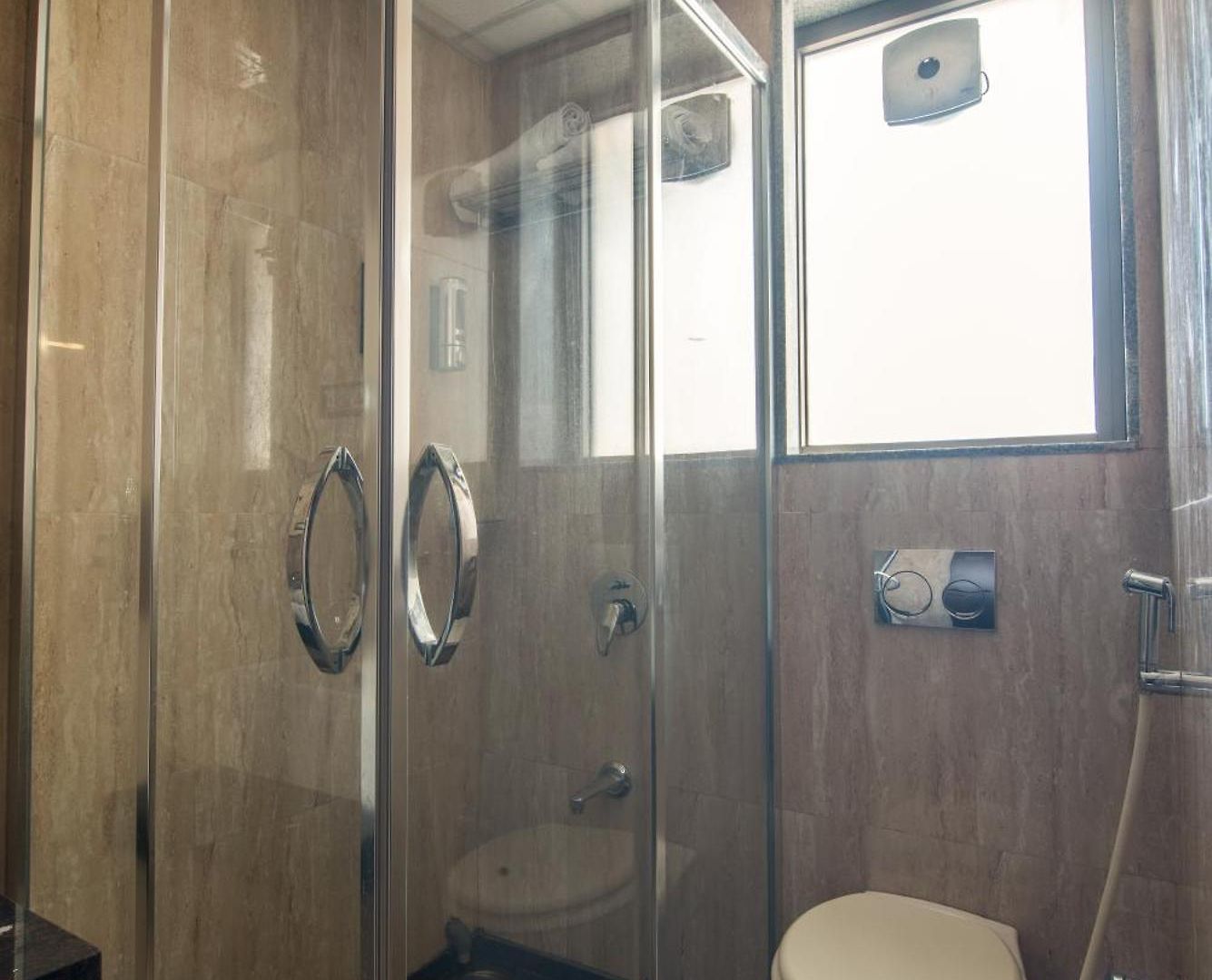 Bed & Breakfast The V Sadan