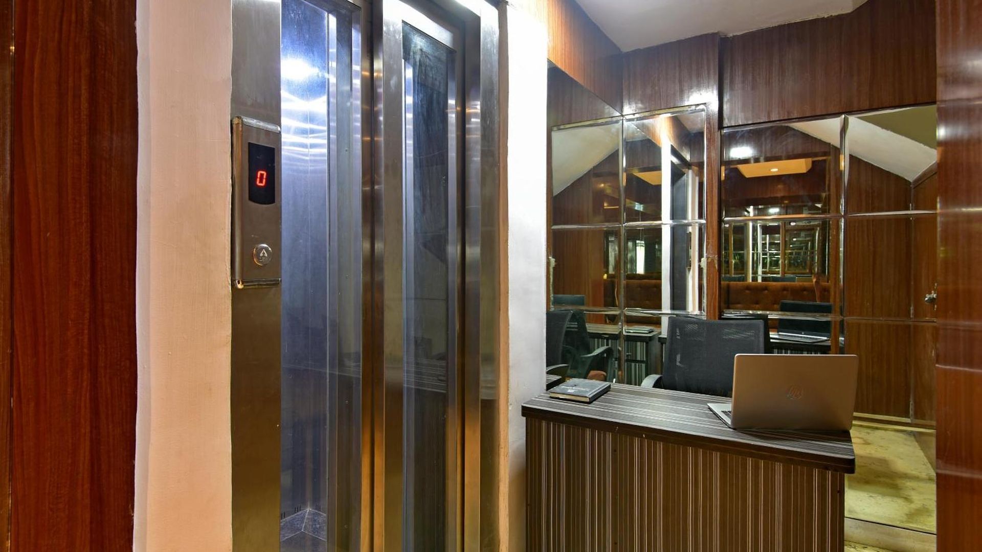 Hotel Hsquare West Wind Mumbai