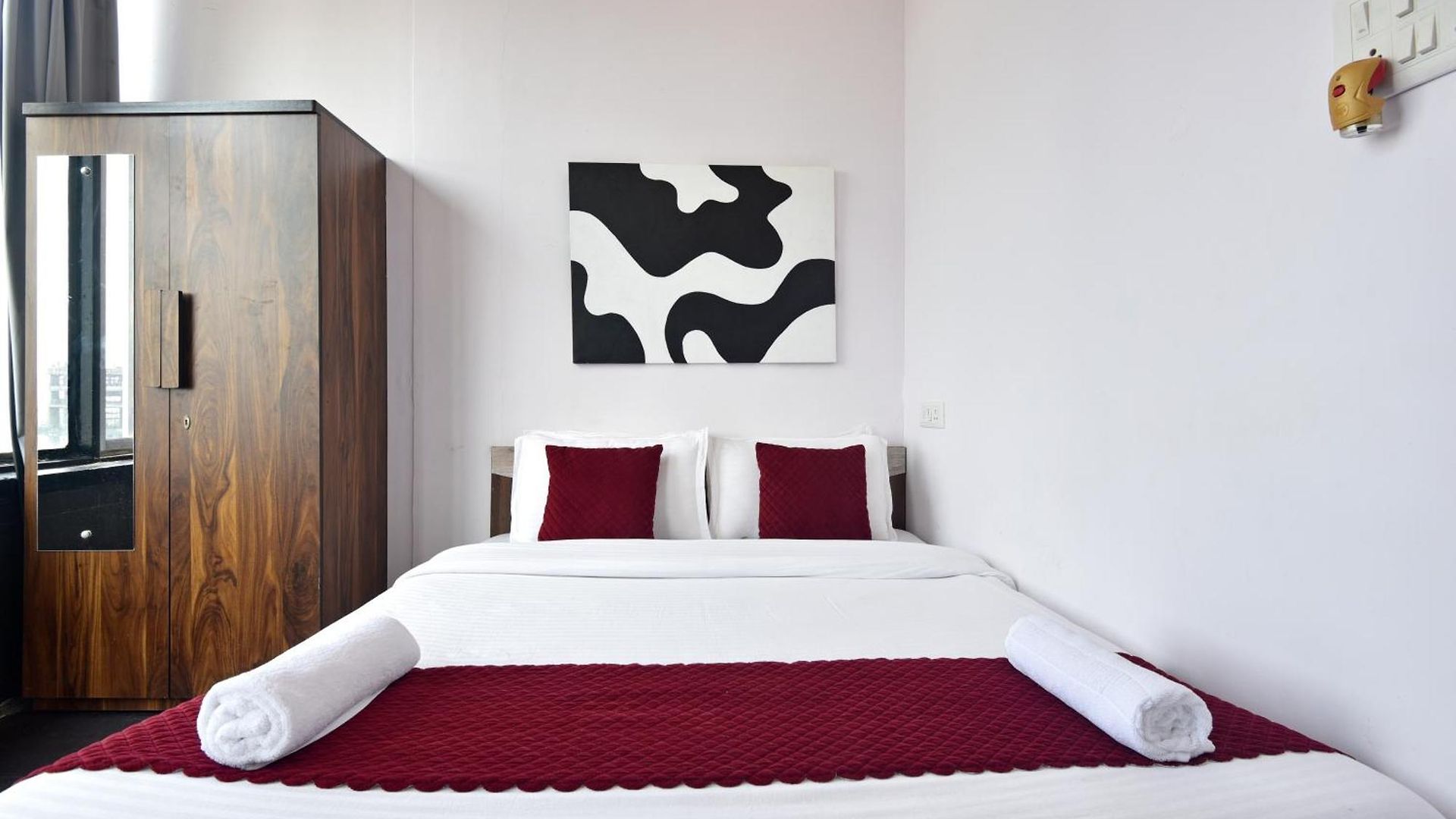 Hsquare West Wind Hotel