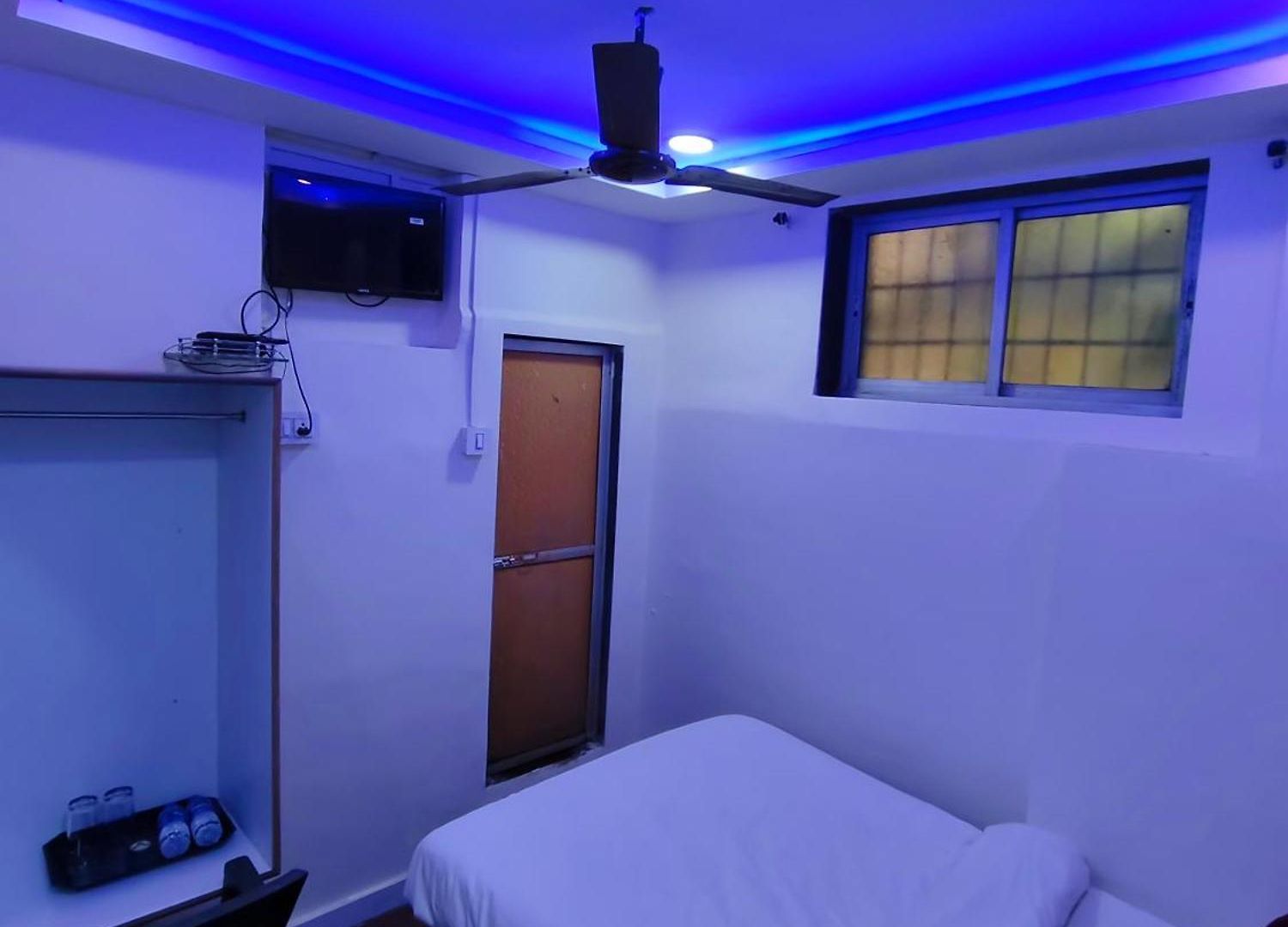 K D Palace Nx 3* Mumbai