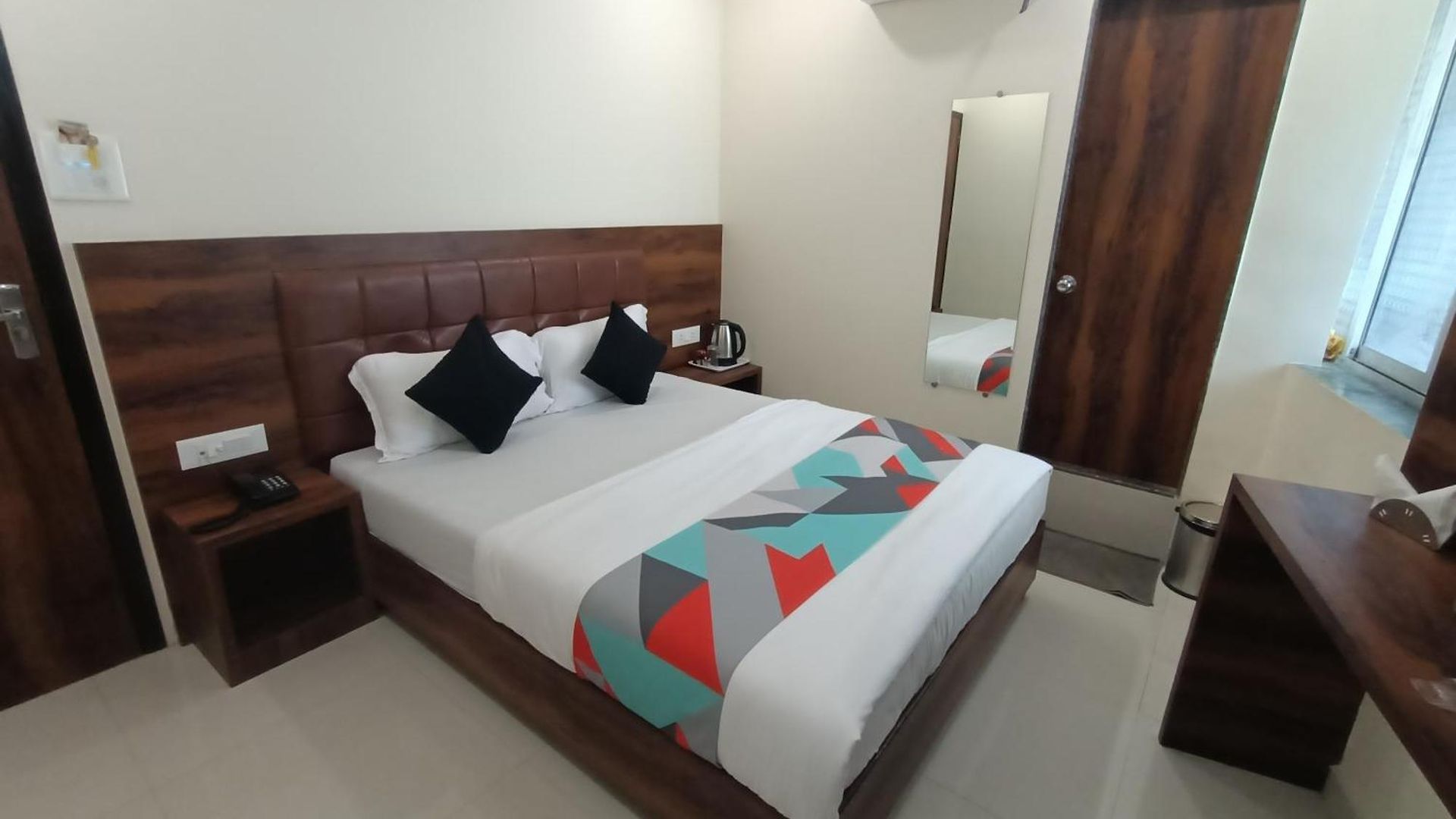 Lavender - In Andheri East Hotel