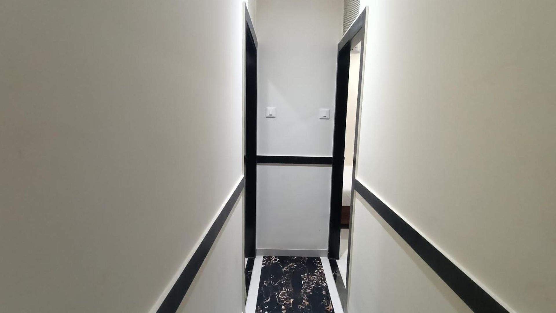 Hotel Lavender - In Andheri East Mumbai