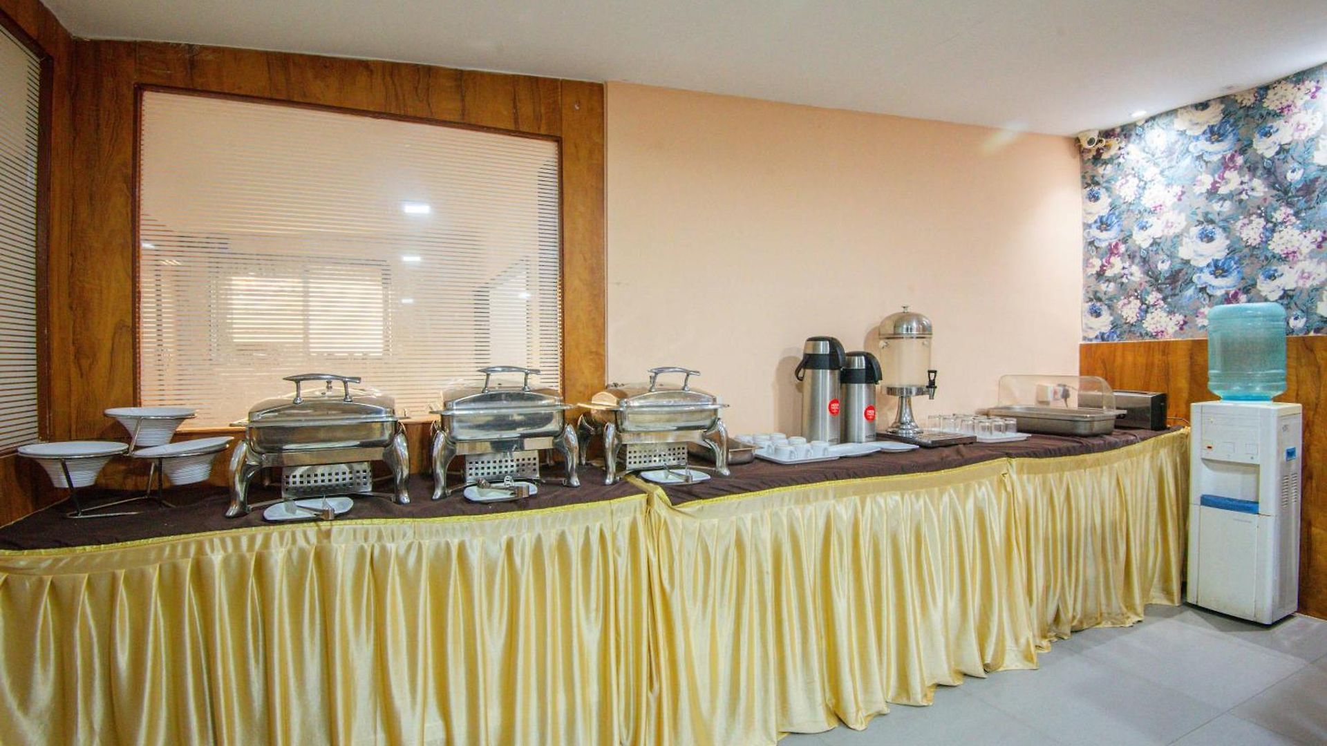 Hotel Treebo Anam International