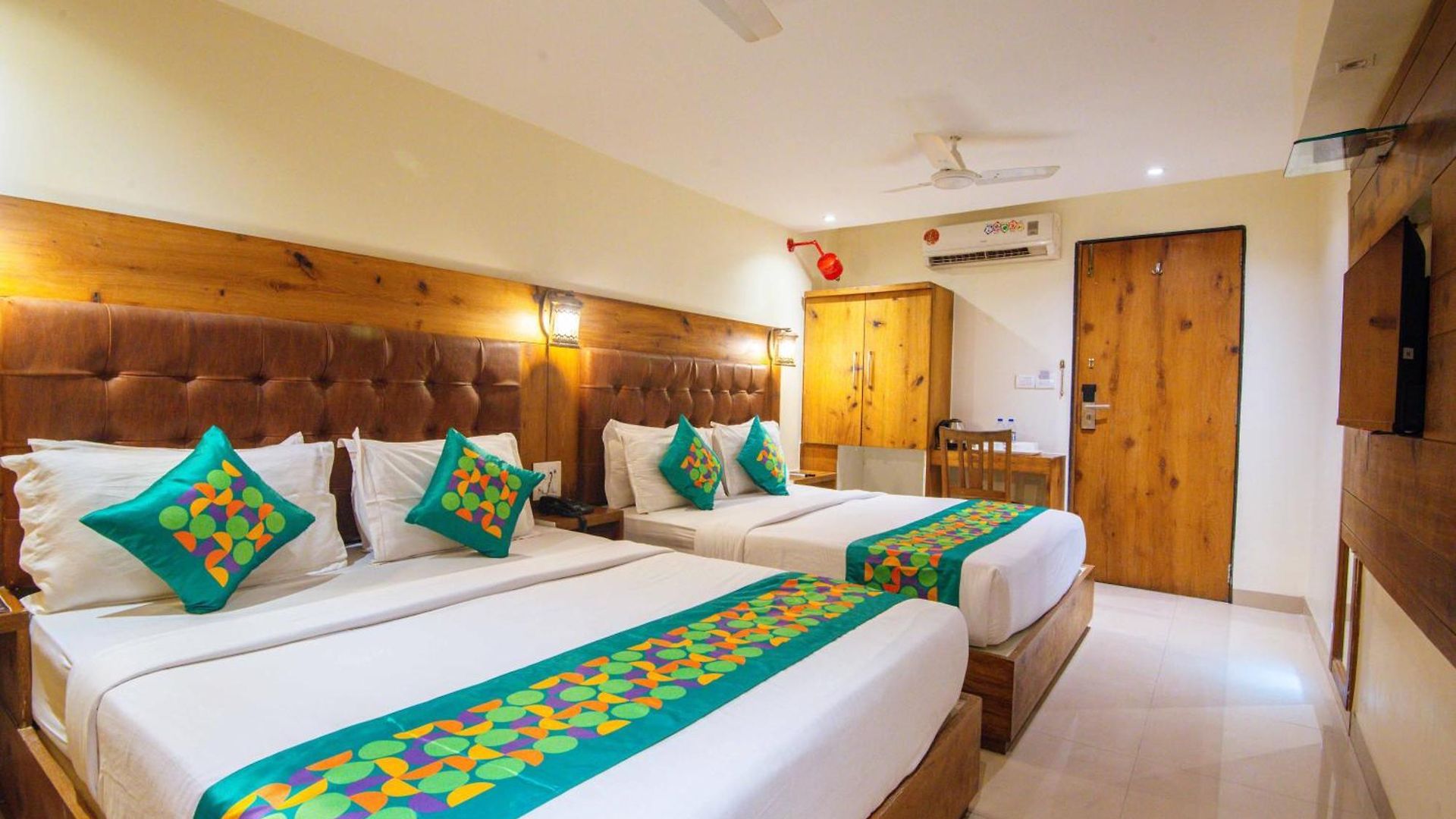 Treebo Anam International Hotel