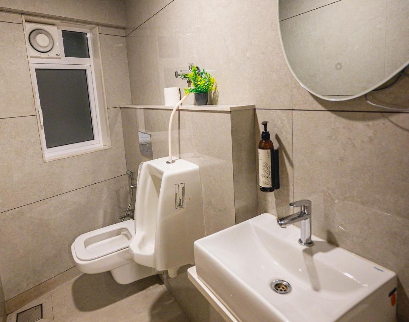 Indie Studios, Chembur 3* Mumbai