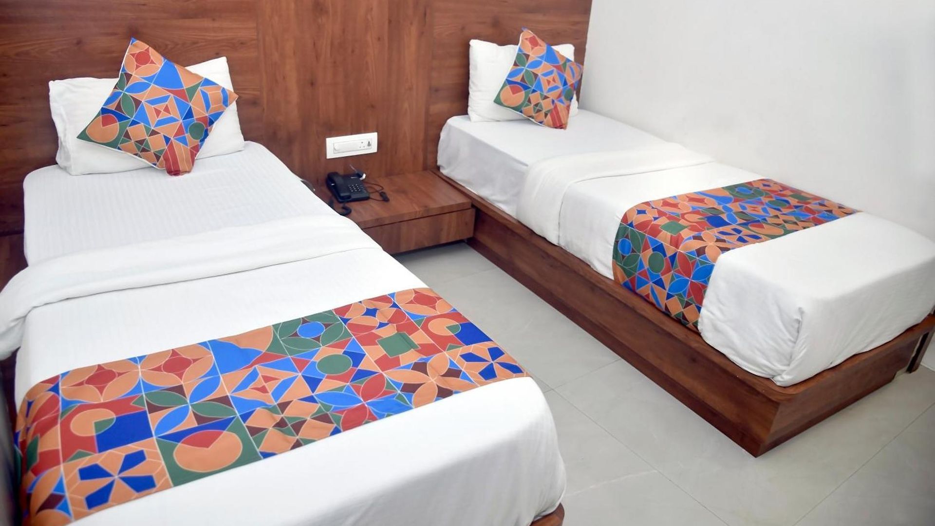 Hotel Pride Near Airport T2 Mumbai