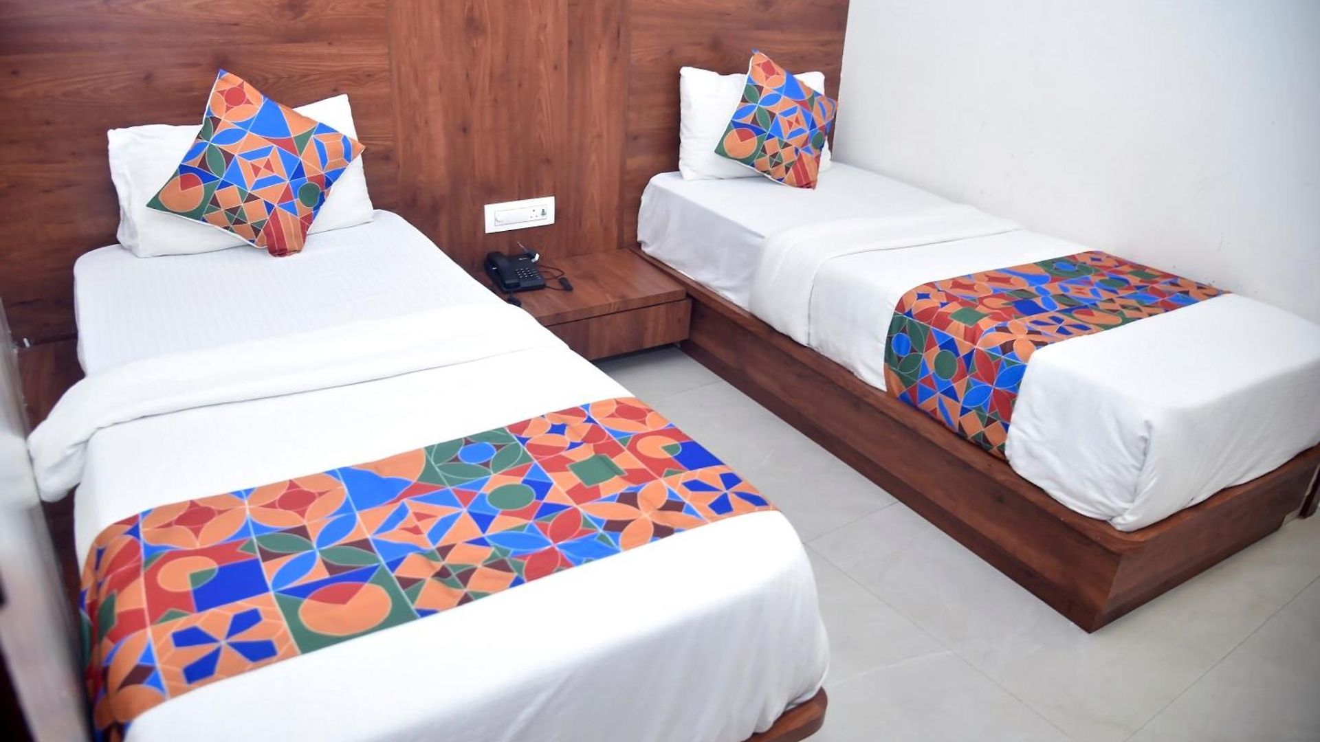 Hotel Pride Near Airport T2 Mumbai
