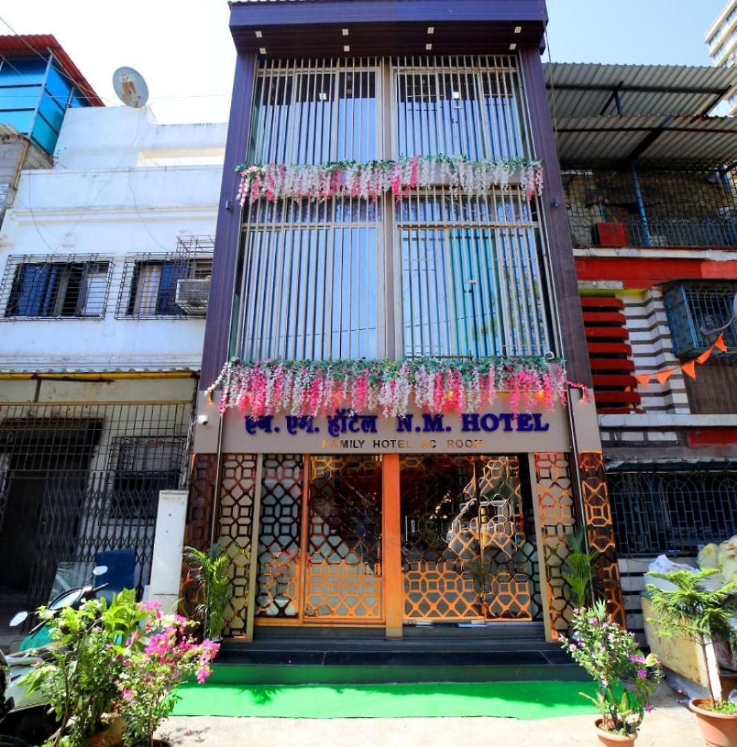 Hotel N.m. Mumbai