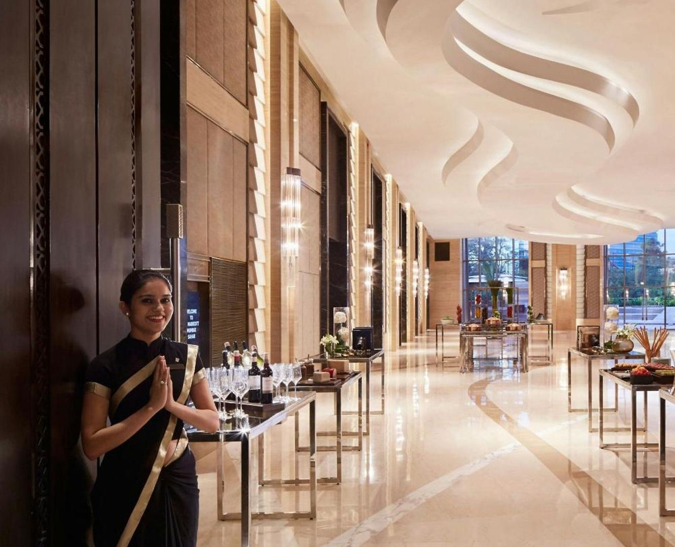 Hotel Jw Marriott Sahar Airport