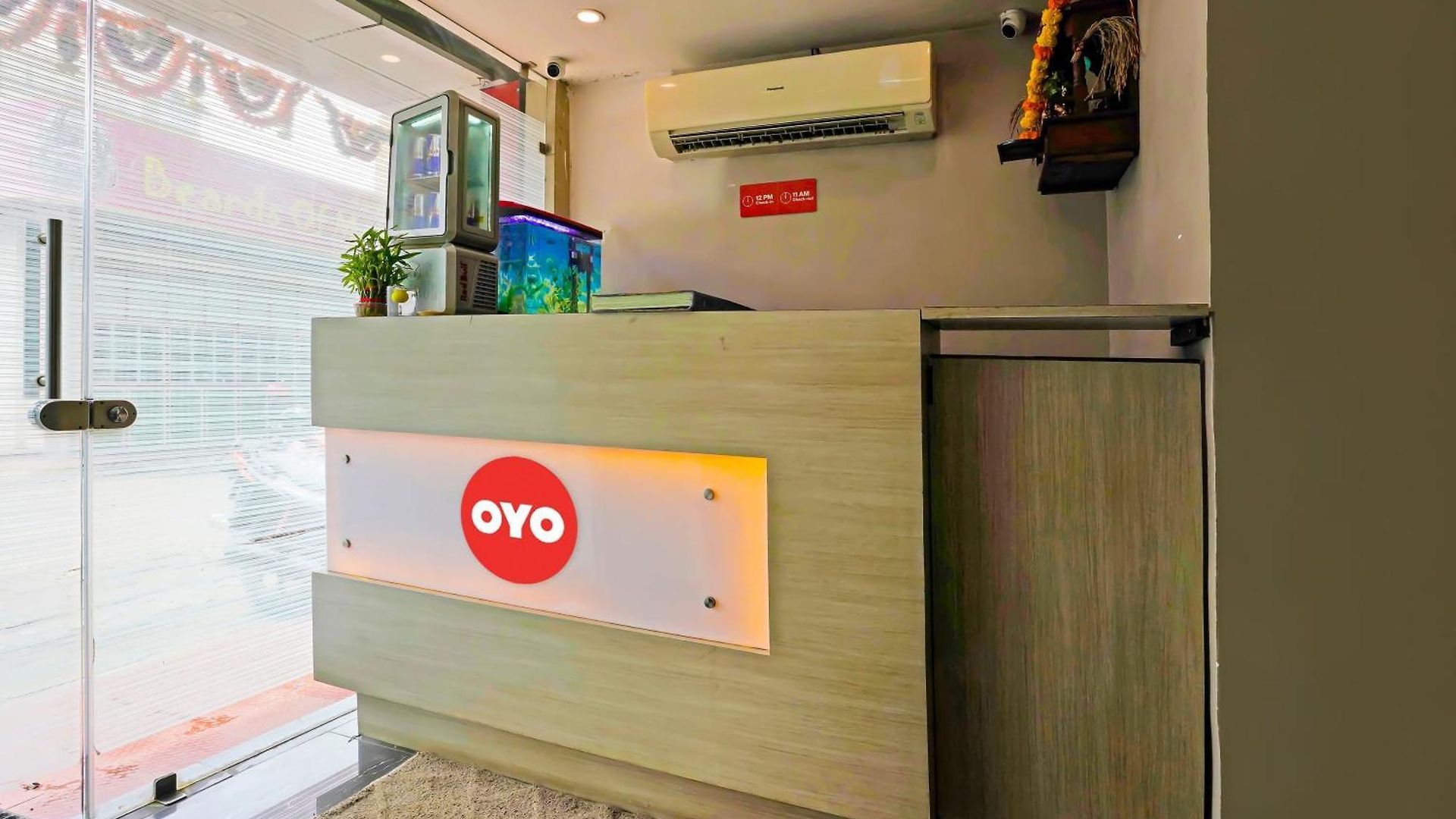 Super O Andheri East 3*