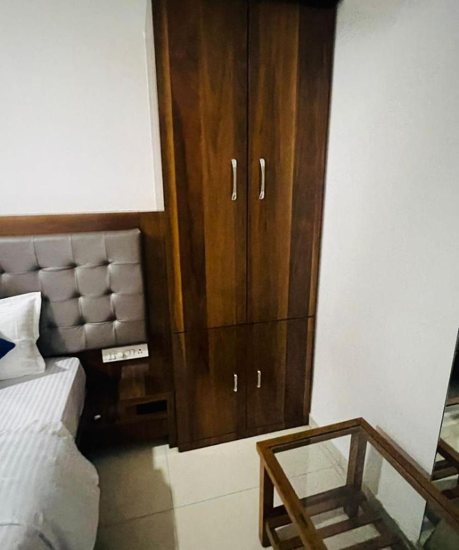 Apartment Luna Spaces- 3 Bedroom In Powai