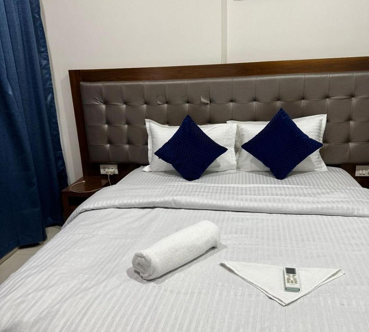 Luna Spaces- 3 Bedroom In Powai *
