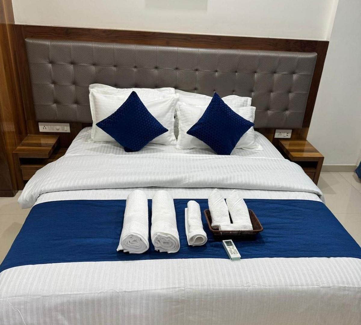 Luna Spaces- 3 Bedroom In Powai Mumbai