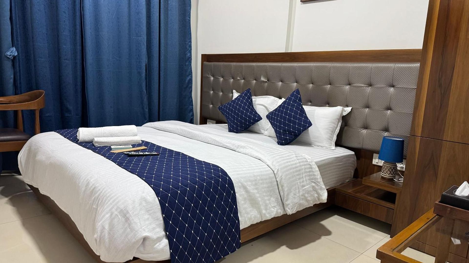 Guest house Luna Spaces- Blues Nr International Airport