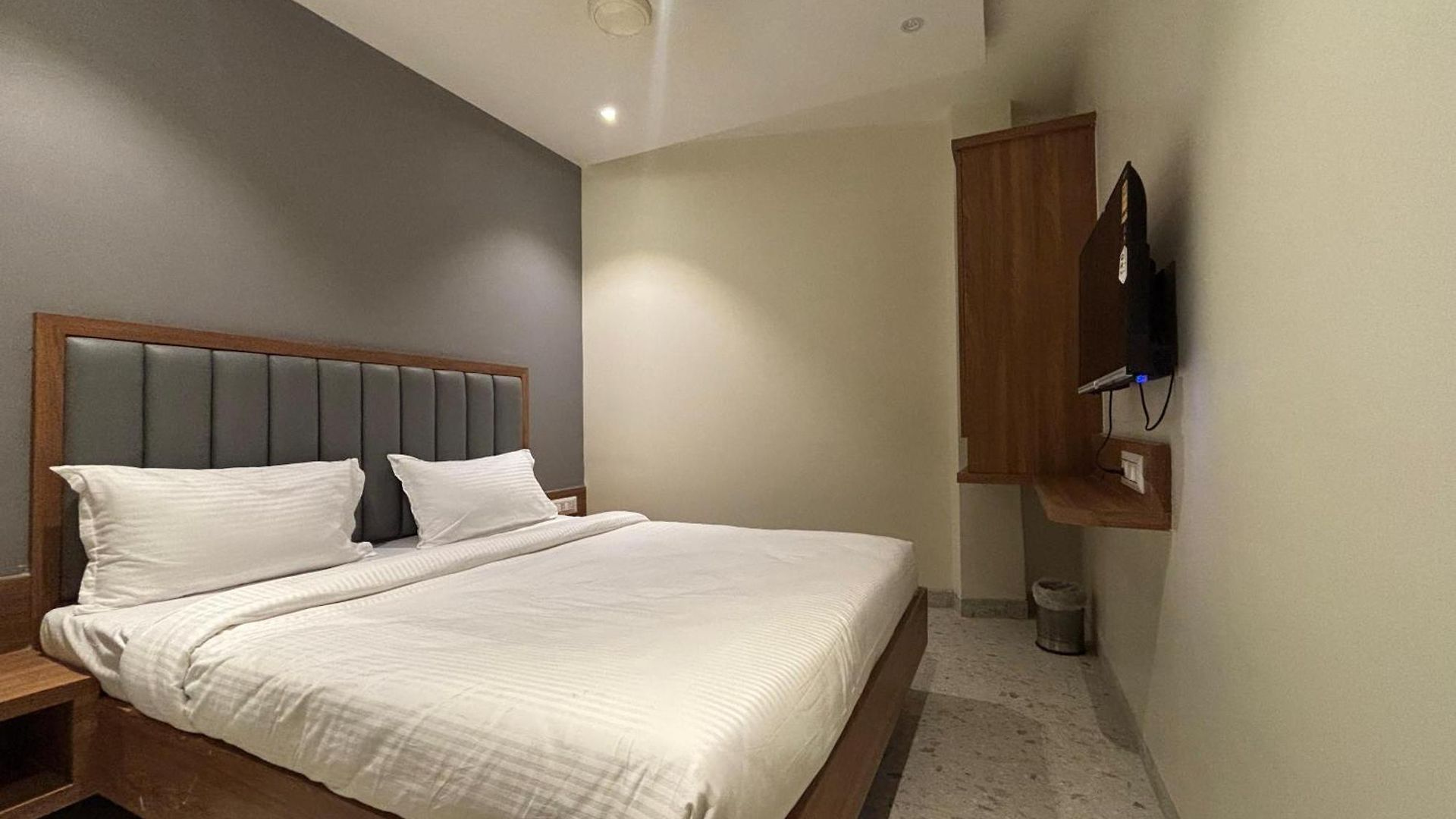 Sai Samrudhi Western Express Highway Hotel Mumbai