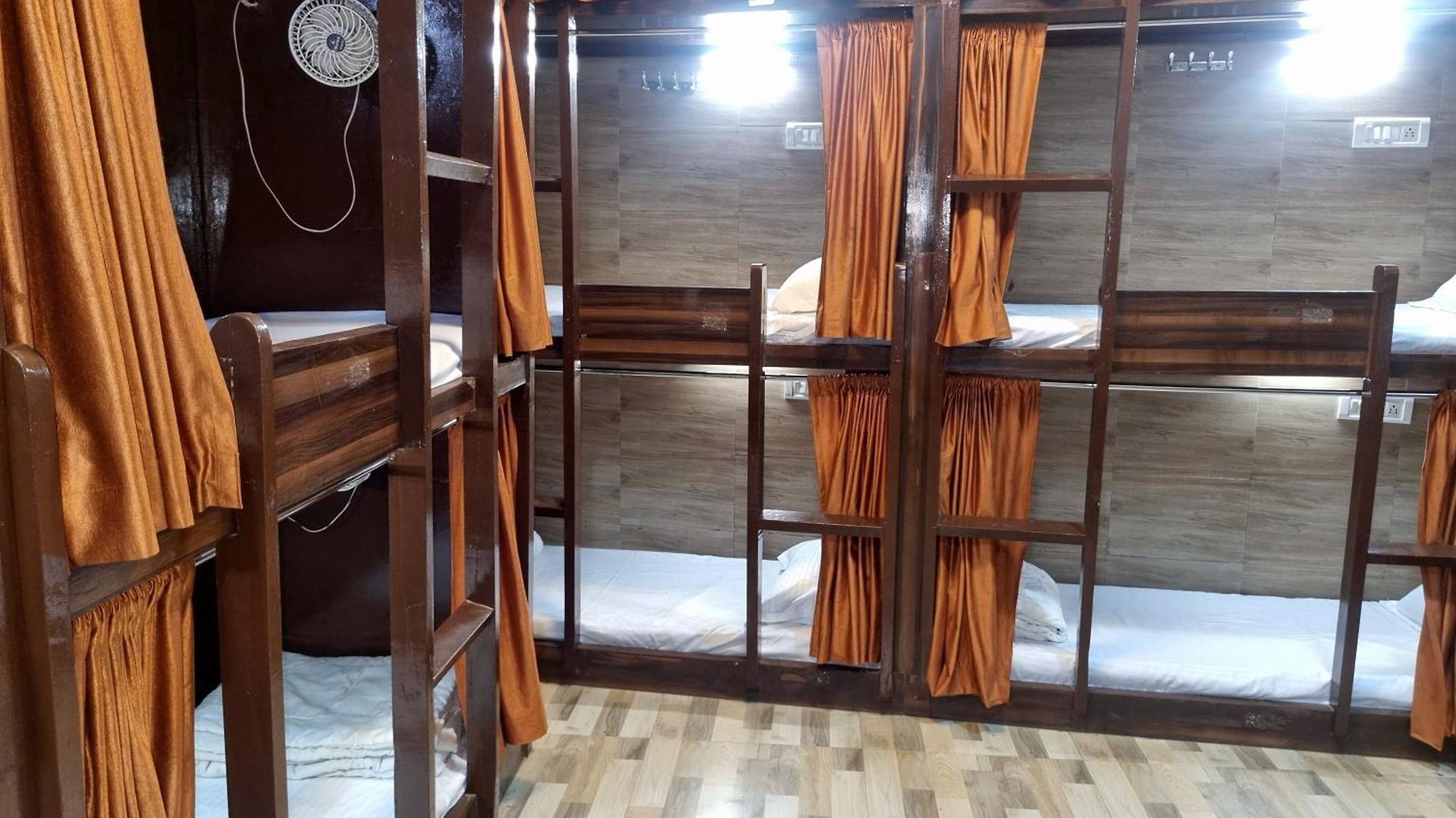 Unibed Mumbai