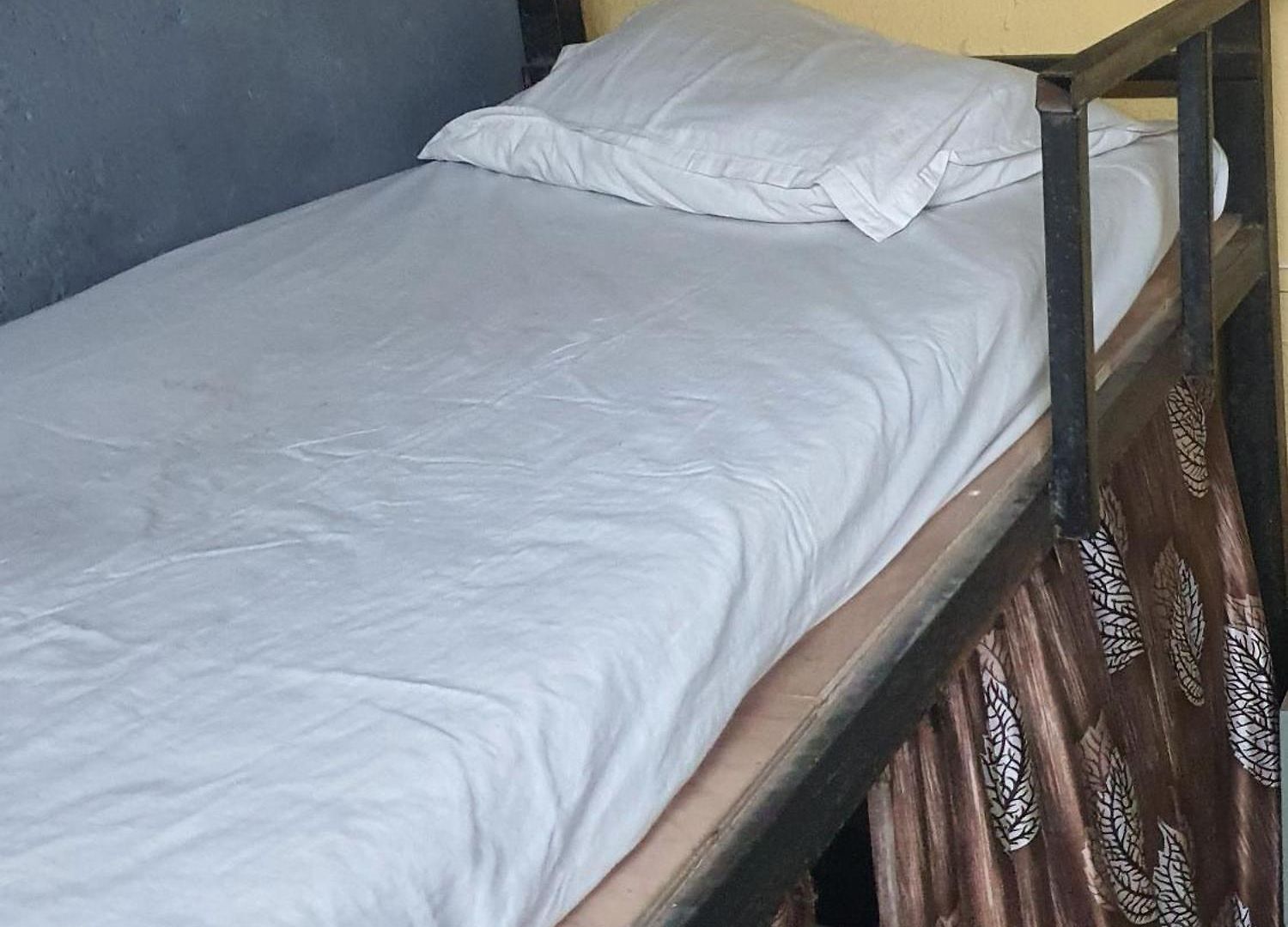Bapuji Hostel Mumbai
