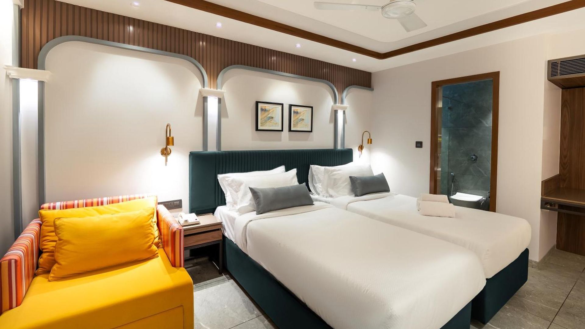Ajanta Continental-mumbai Airport Hotel 3*