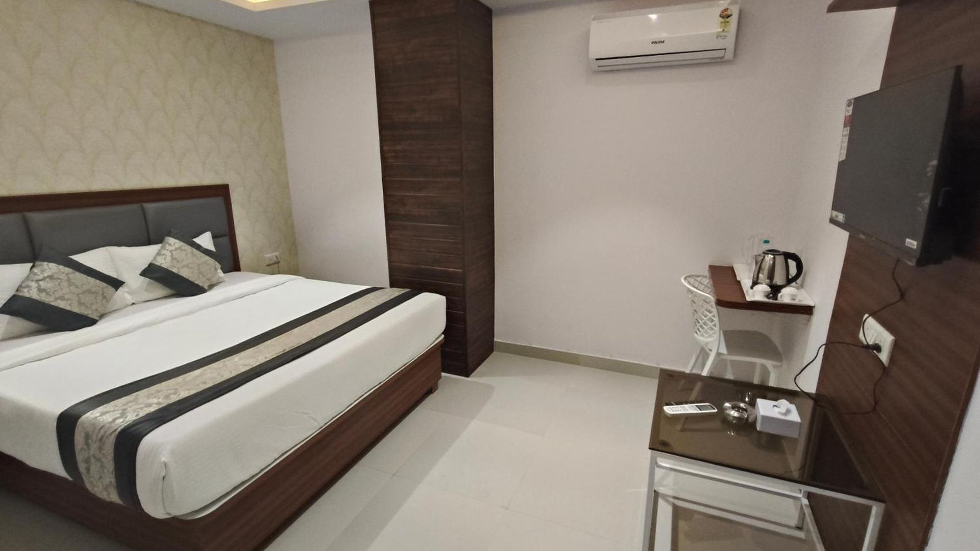 Morya Residency Parel Mumbai