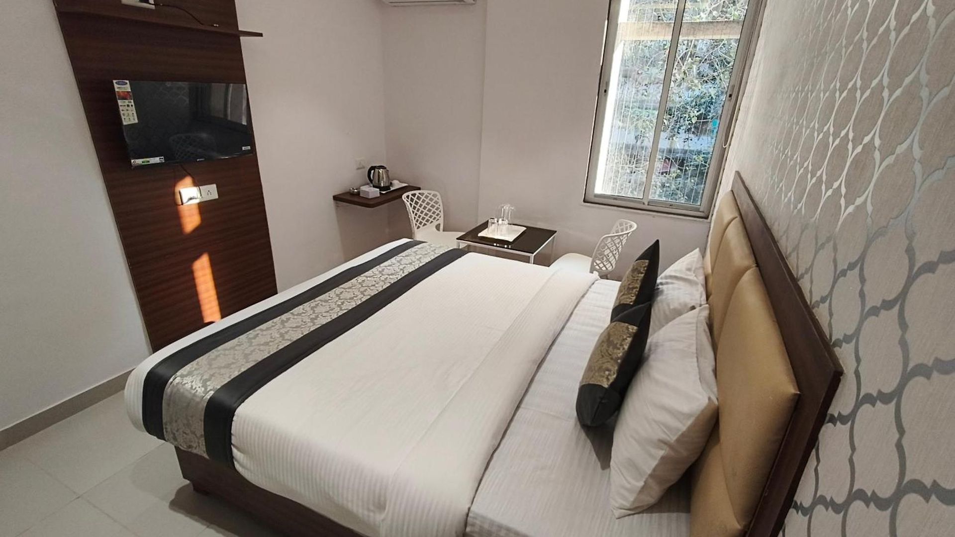 Morya Residency Parel