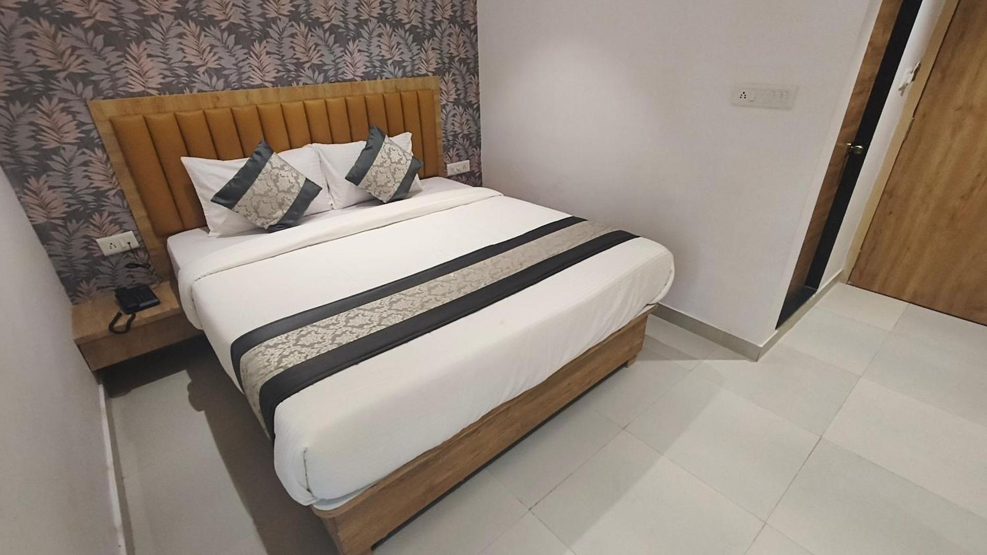 Morya Residency Parel