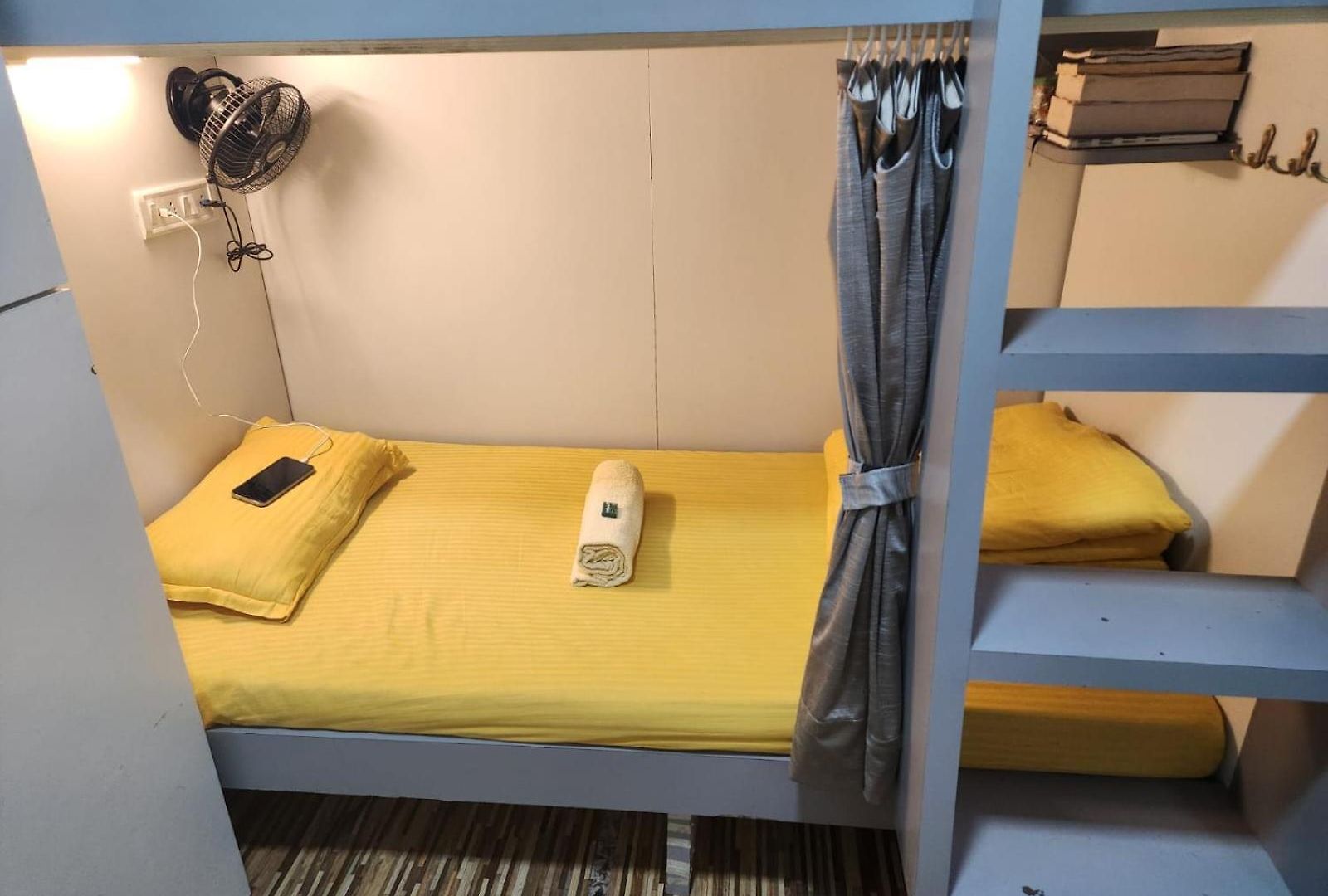 Hostel Sinhassan Juhu