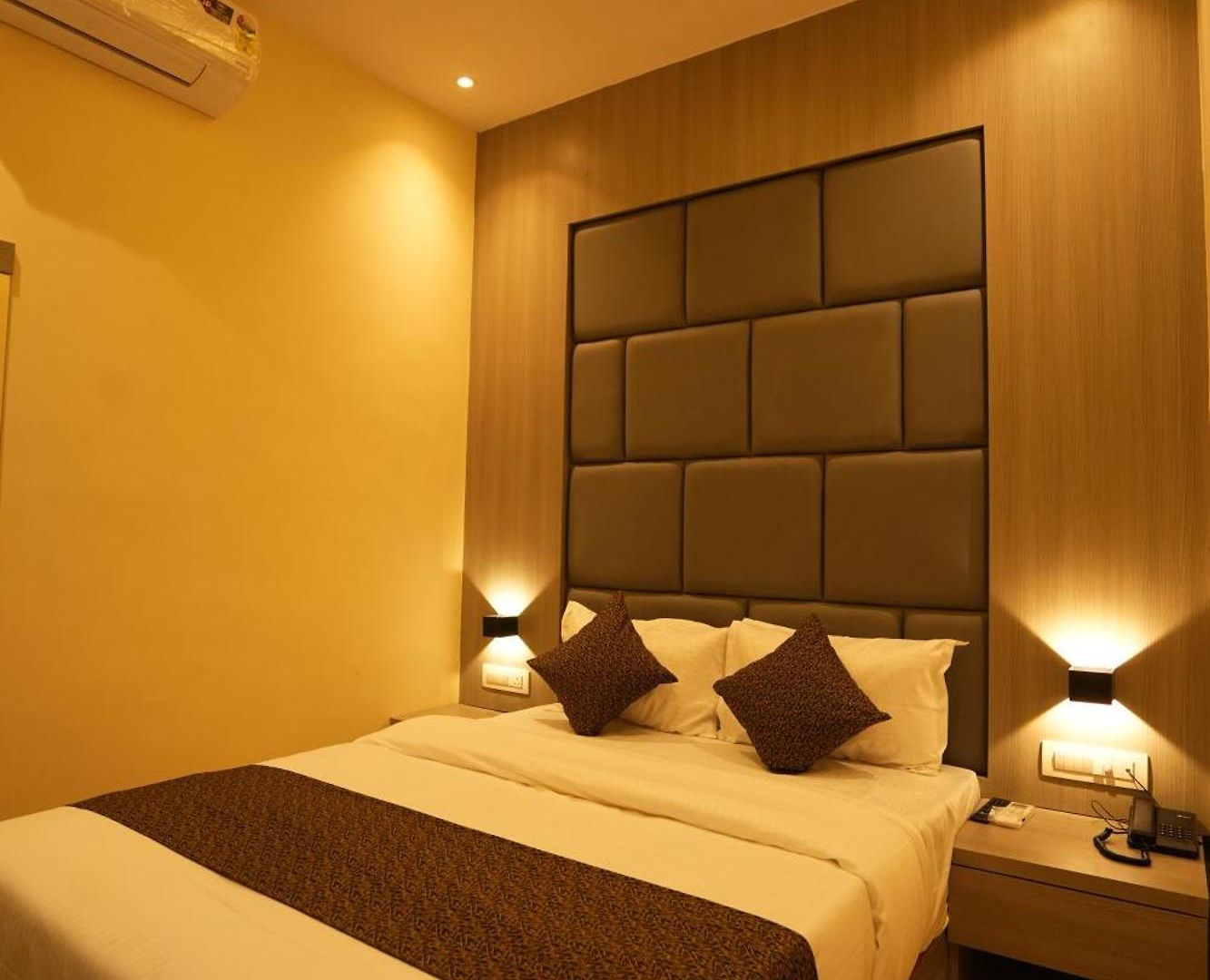 Hotel Boston 2*