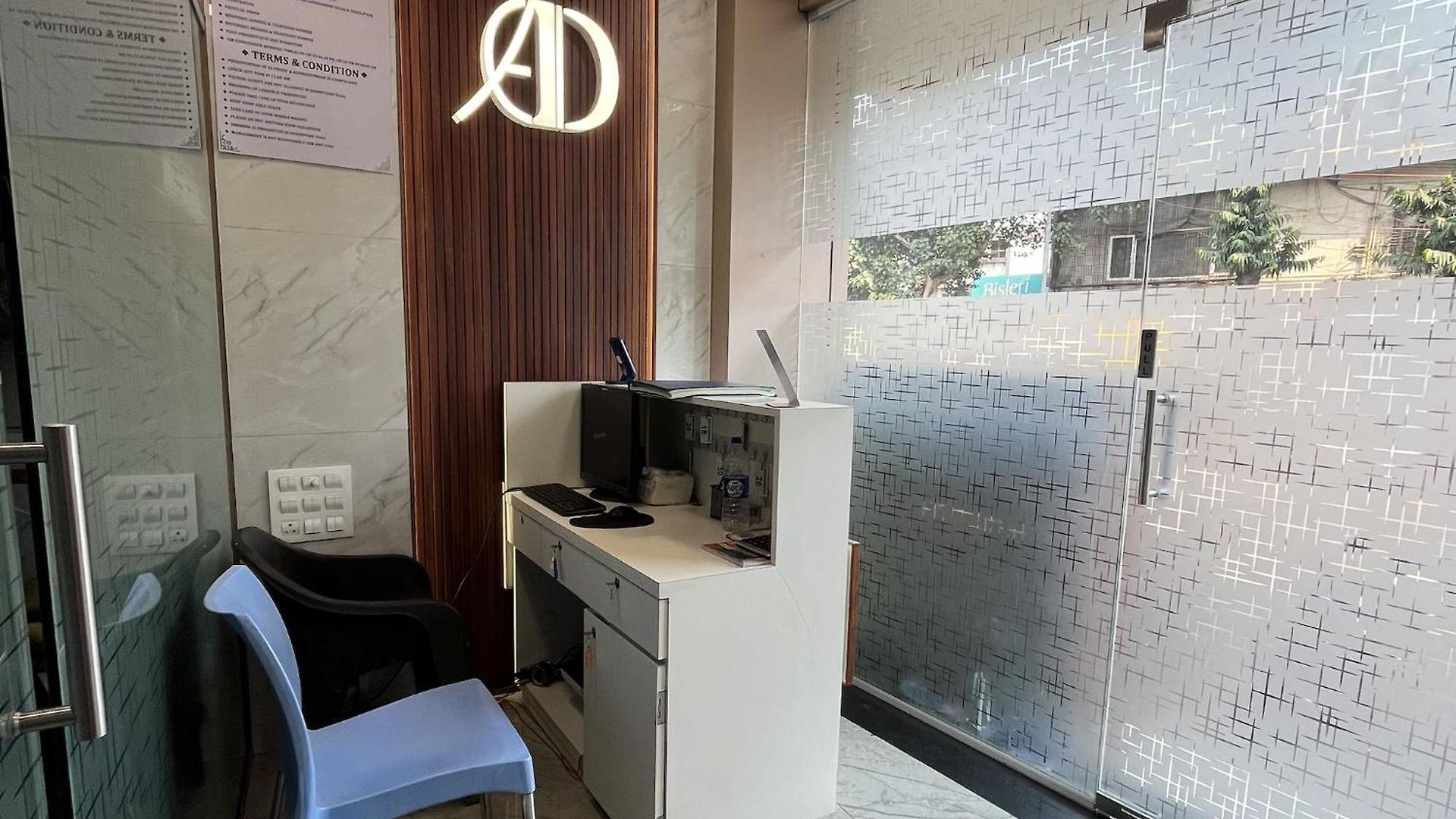 Apex Andheri - Near Airport And Marol Metro Station Apartment Mumbai