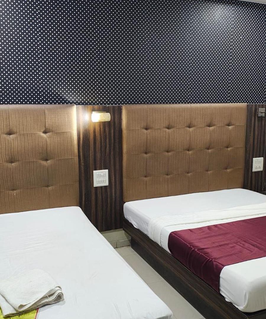 Bently International Hotel Mumbai