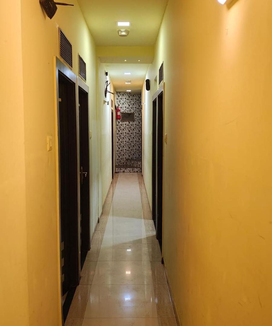 Bently International Hotel 3*