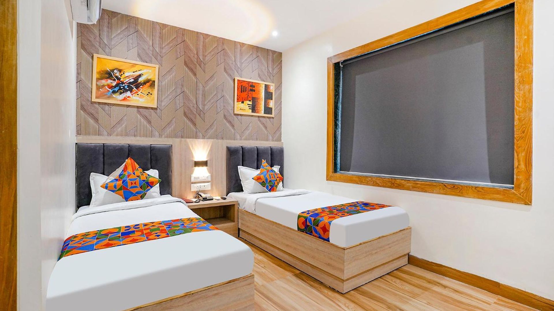 Hotel Riza International Nesco Goregaon 3*