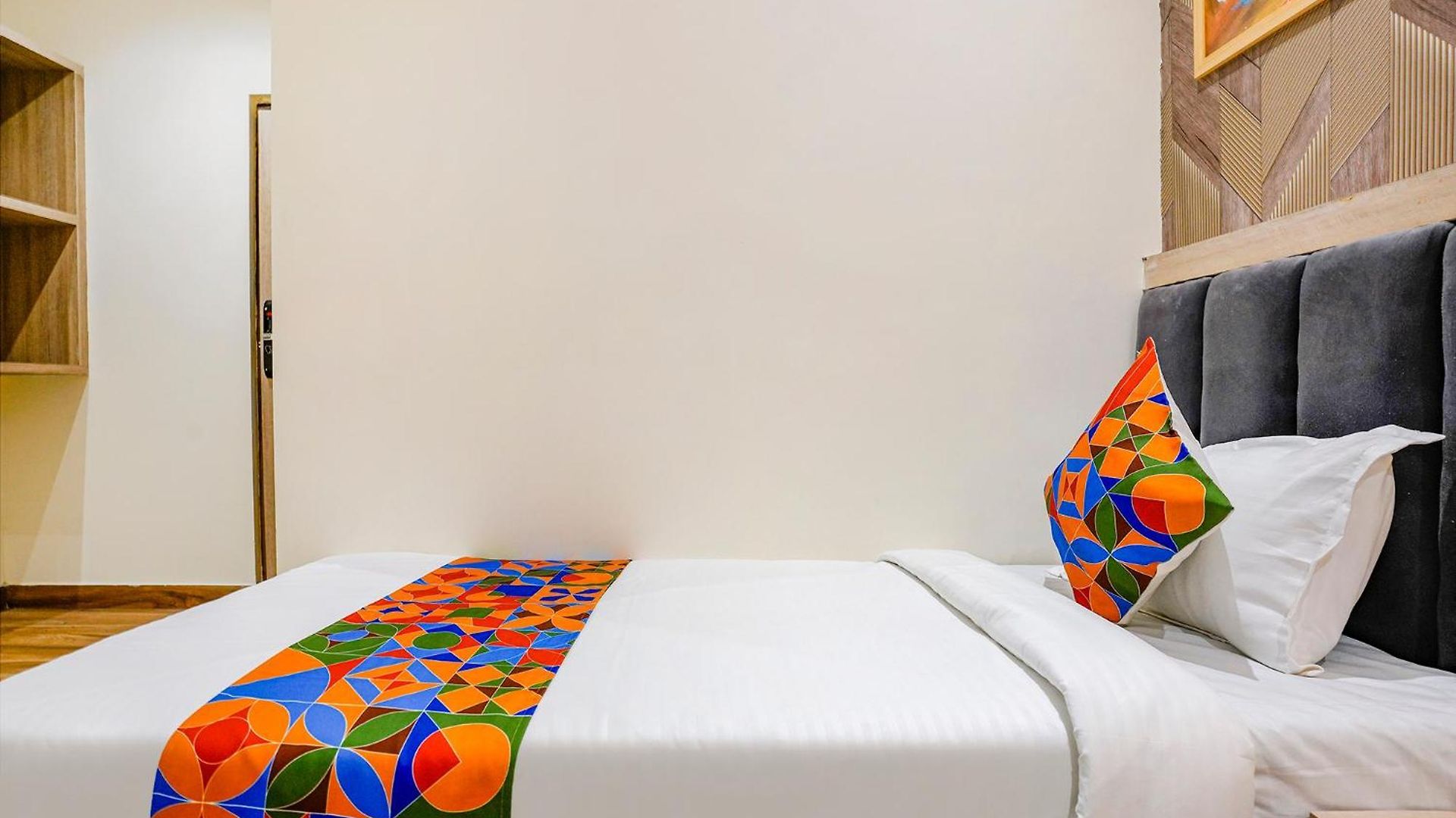 Riza International Nesco Goregaon Hotel 3*