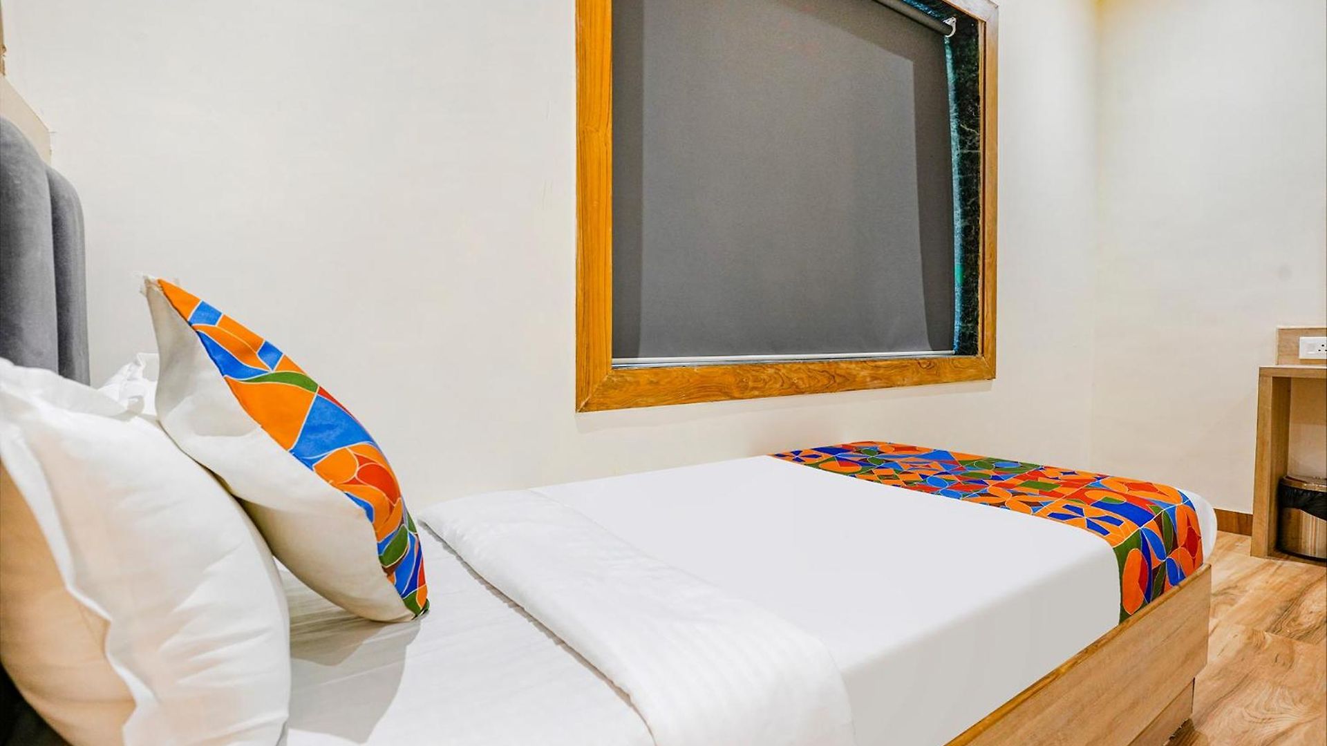 Riza International Nesco Goregaon Hotel 3*