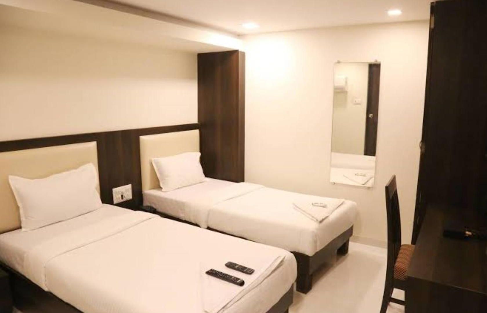 Hotel Venture Grand Mumbai