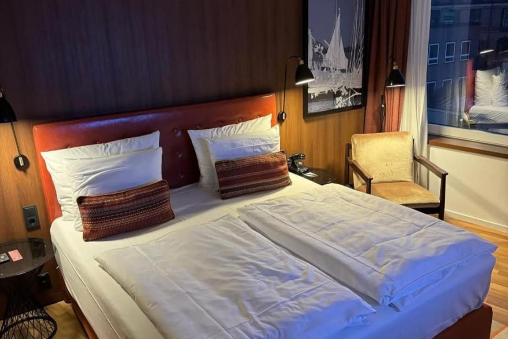 Hotel New Z Grand Mumbai