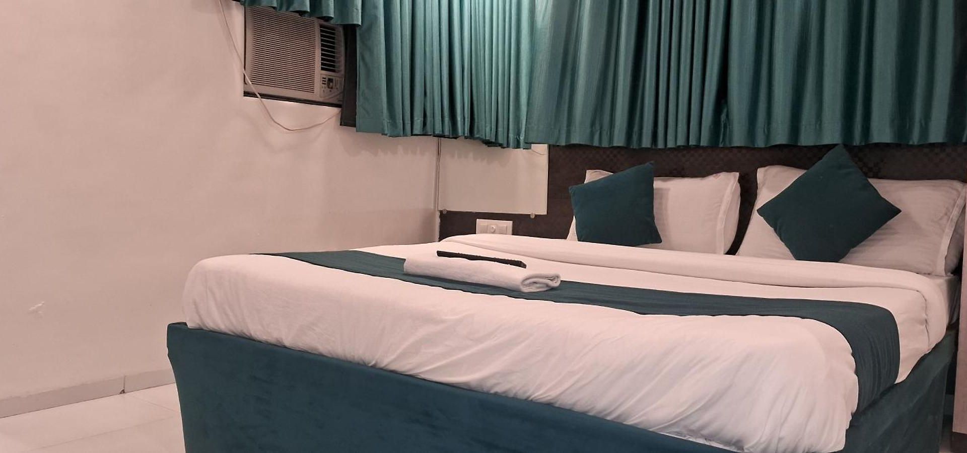 Shine Hospitality Group Hotel Mumbai
