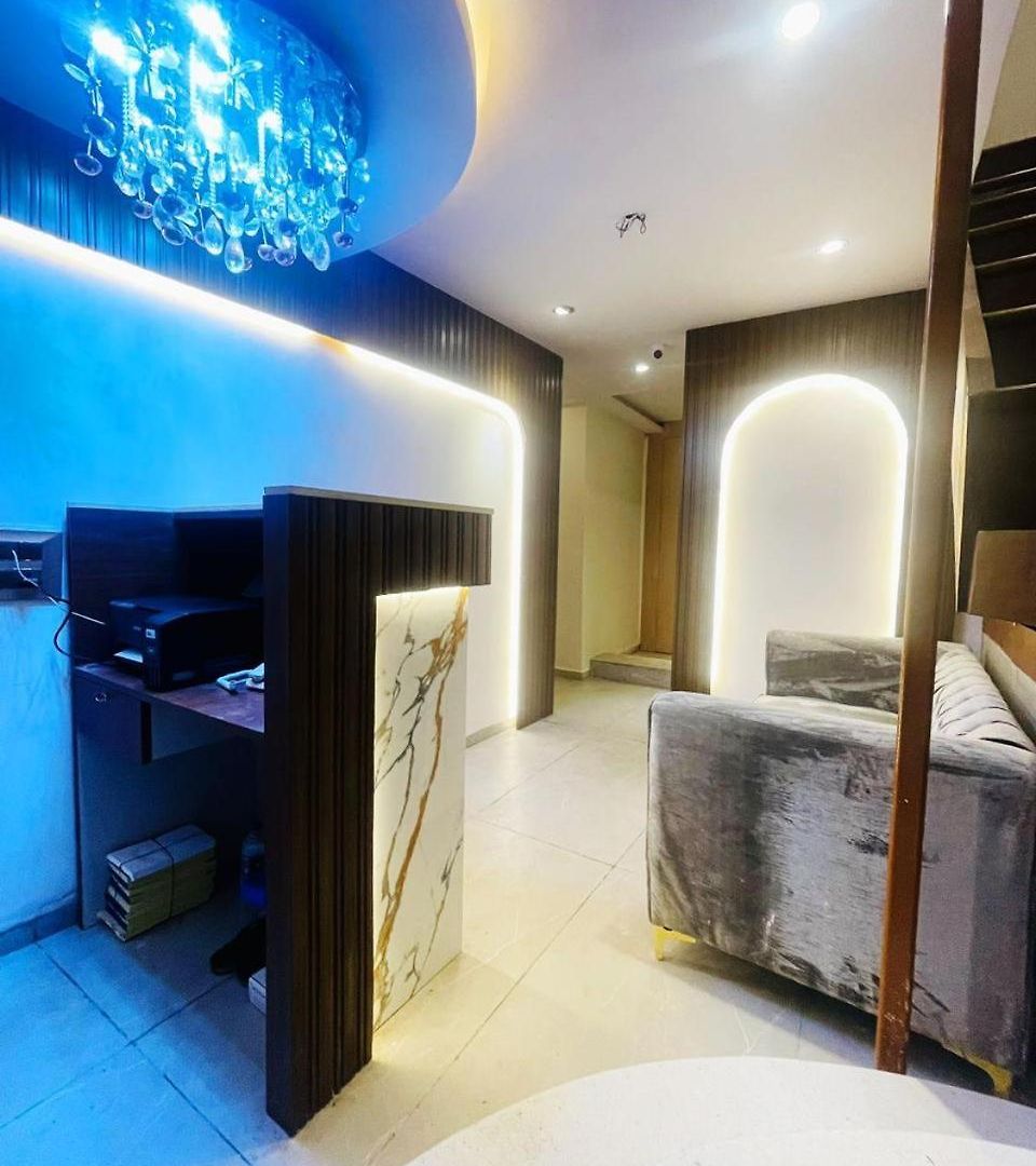 Winton Hotel Mumbai